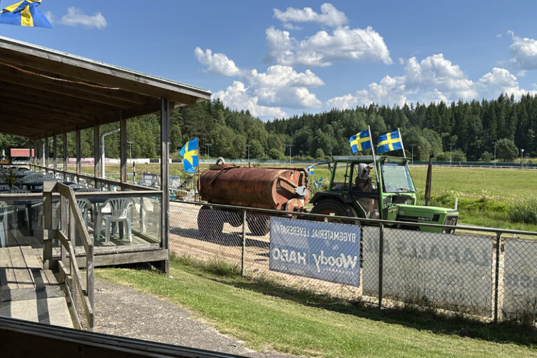 Tävlingsdag på banan